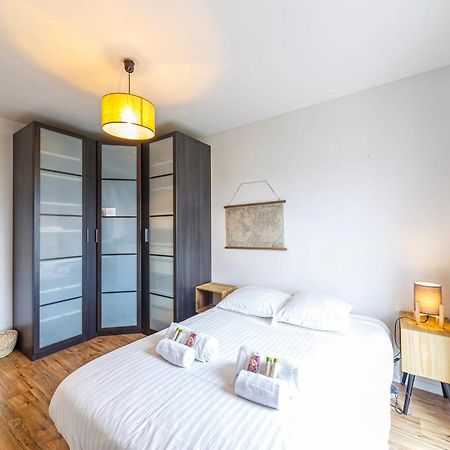 Le Jean Moulin - Appartement A 2 Pas Du Tramway Анже Экстерьер фото